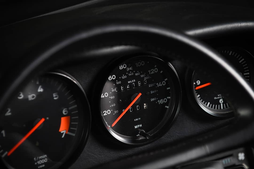 1987 Porsche 911 TARGA Carrera — photo 32