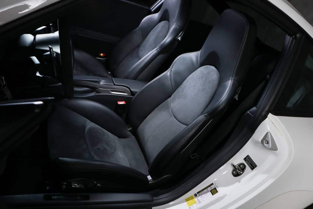 2012 Porsche 911 Carrera GTS — photo 11