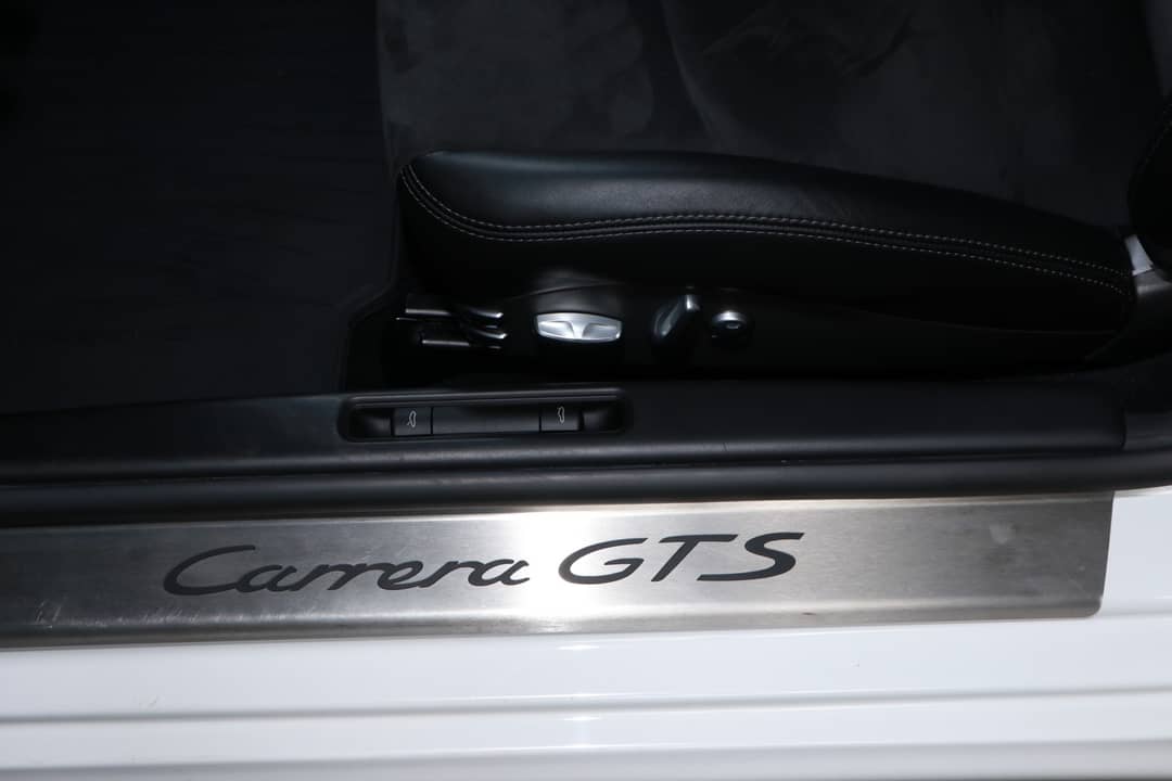 2012 Porsche 911 Carrera GTS — photo 13