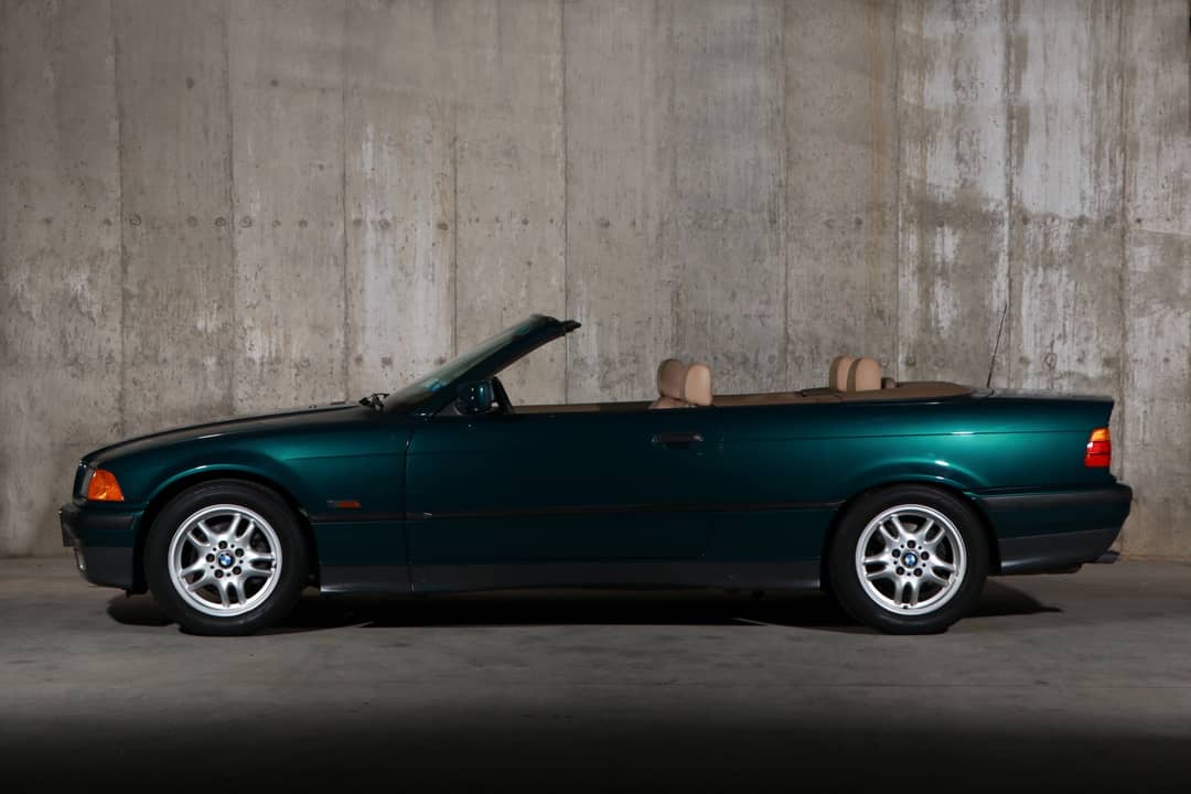 1995 BMW 3 Series 325i — photo 19