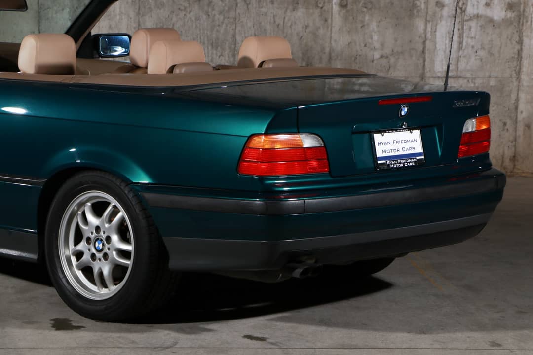 1995 BMW 3 Series 325i — photo 22