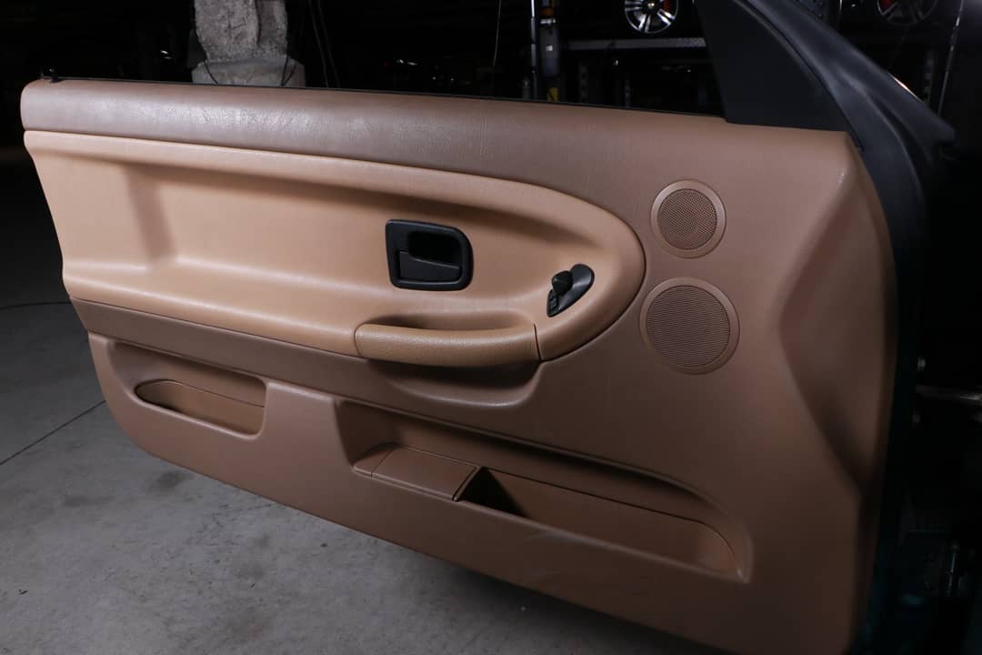 1995 BMW 3 Series 325i — photo 24