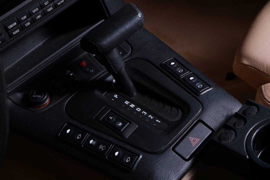 1995 BMW 3 Series 325i — photo 32