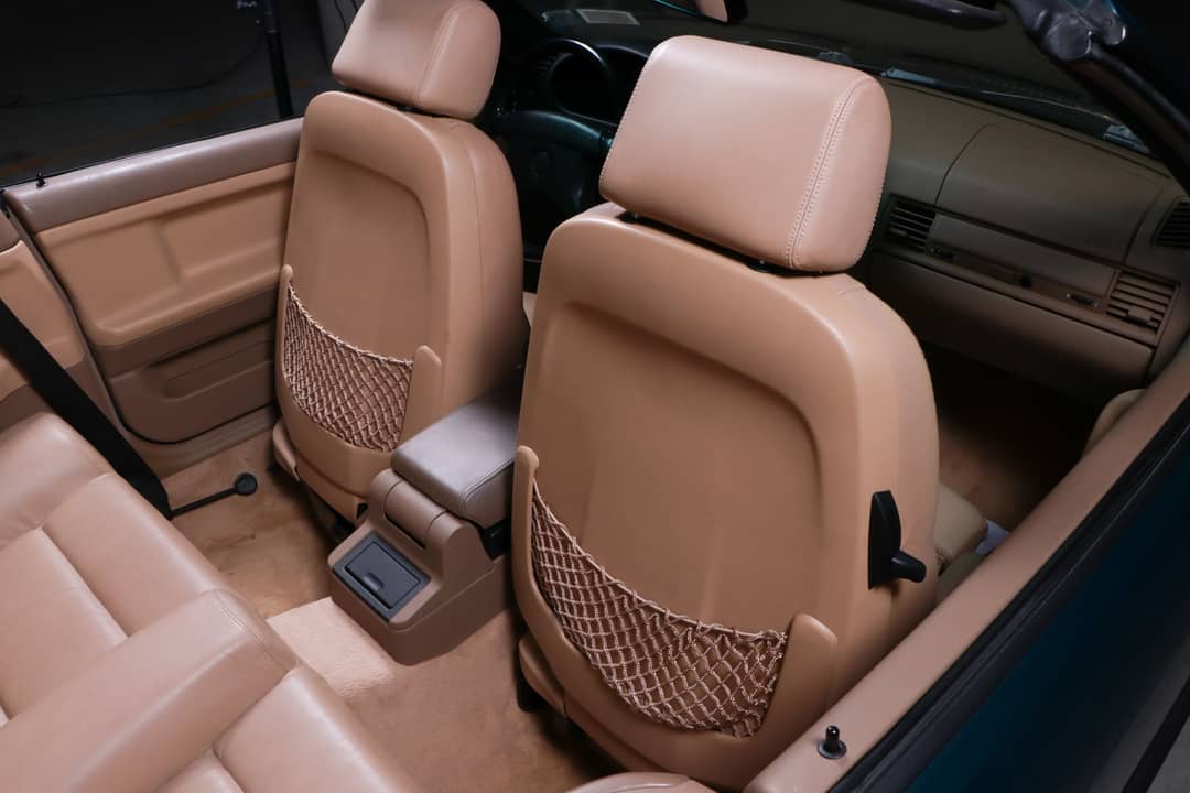 1995 BMW 3 Series 325i — photo 47