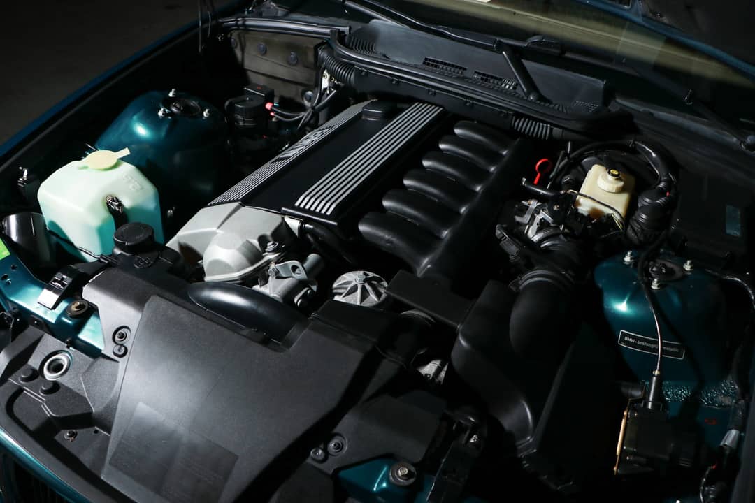 1995 BMW 3 Series 325i — photo 51