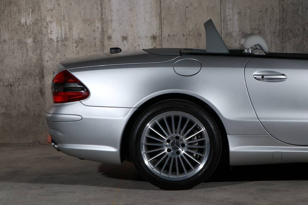 2005 Mercedes-Benz SL-Class SL 55 AMG — photo 14