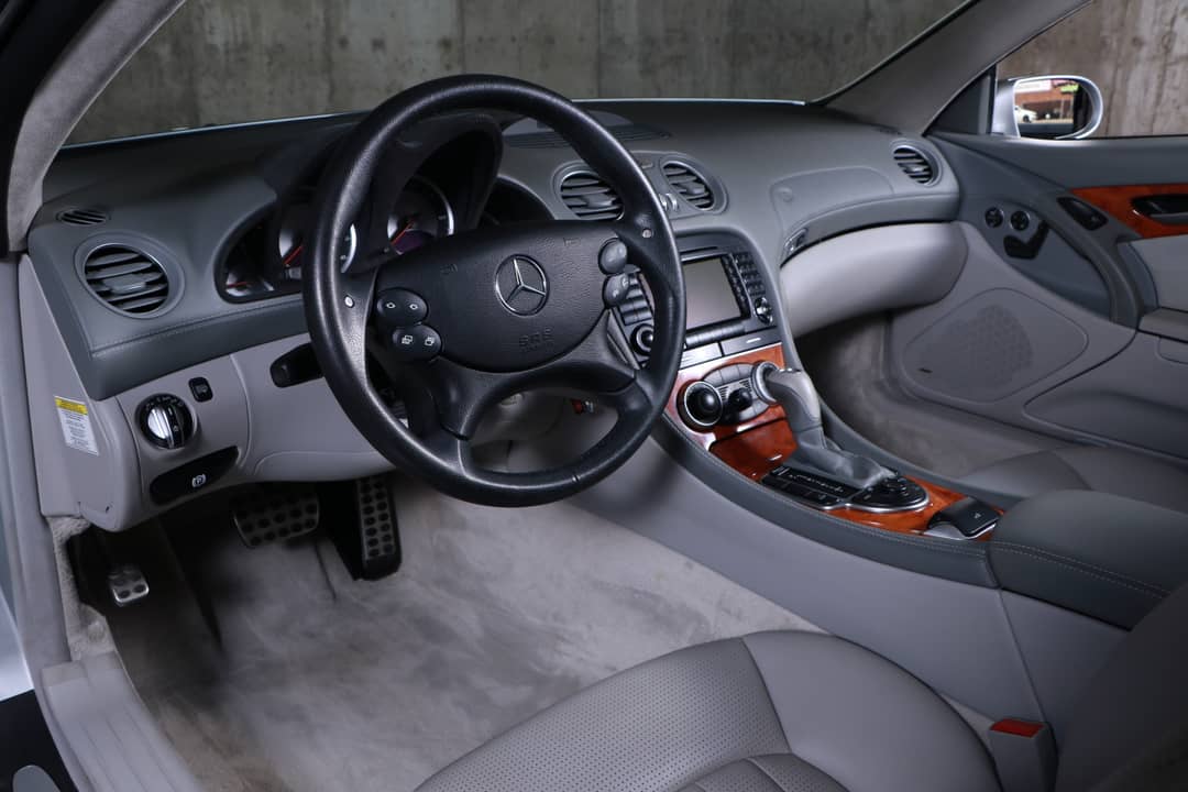 2005 Mercedes-Benz SL-Class SL 55 AMG — photo 27