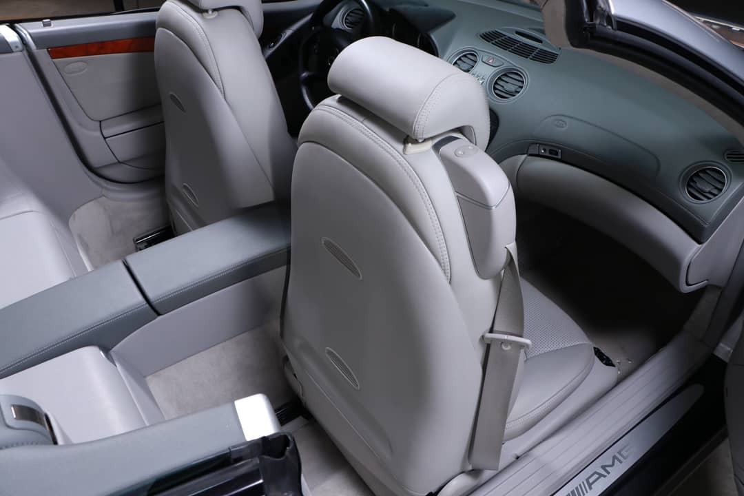2005 Mercedes-Benz SL-Class SL 55 AMG — photo 46