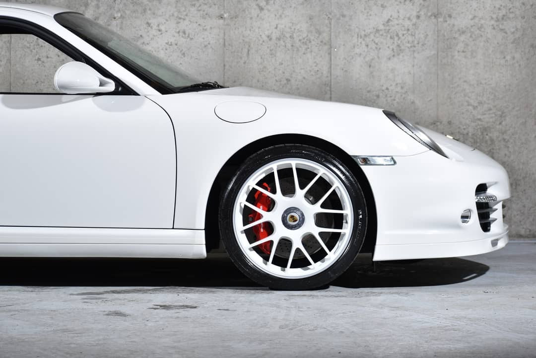2011 Porsche 911 Turbo — photo 16