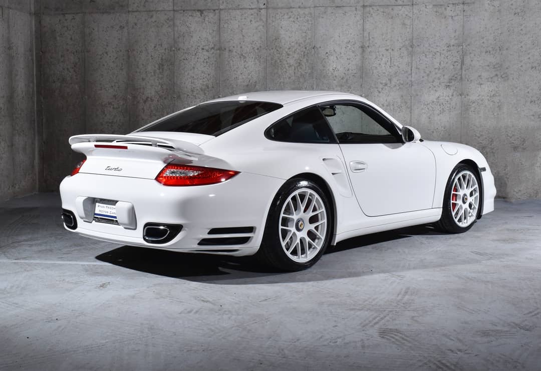 2011 Porsche 911 Turbo — photo 3