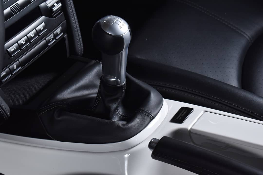 2011 Porsche 911 Turbo — photo 25