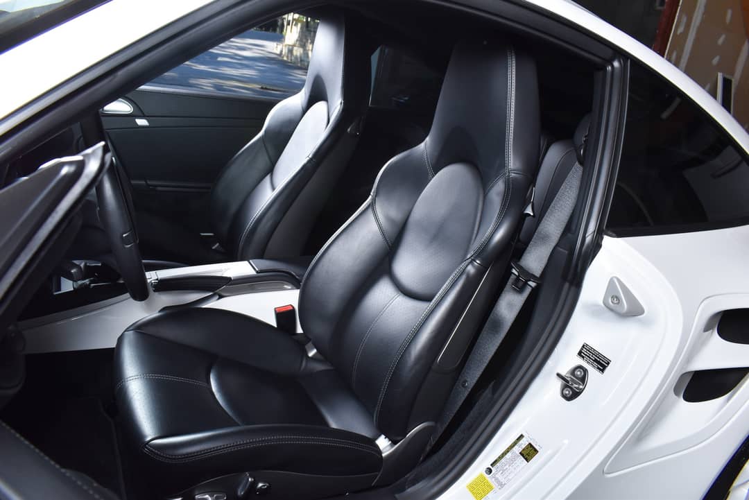 2011 Porsche 911 Turbo — photo 38