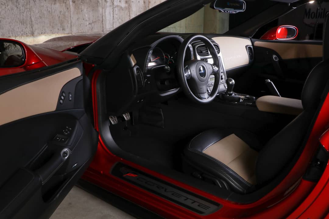 2013 Chevrolet Corvette ZR1 — photo 26