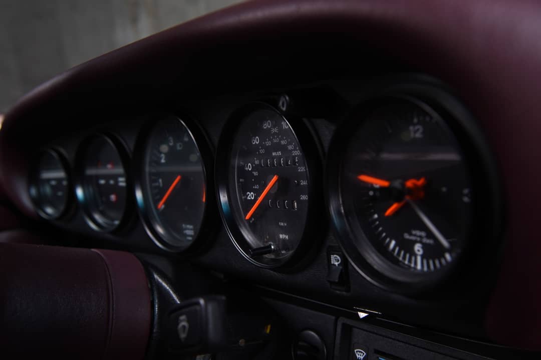 1987 Porsche 911 TARGA Carrera — photo 40