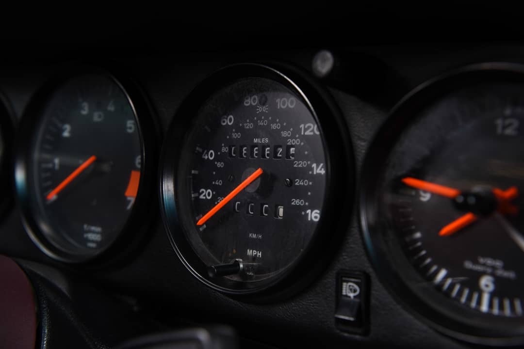 1987 Porsche 911 TARGA Carrera — photo 41