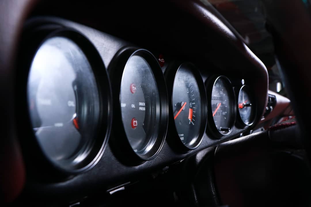 1987 Porsche 911 Carrera — photo 32