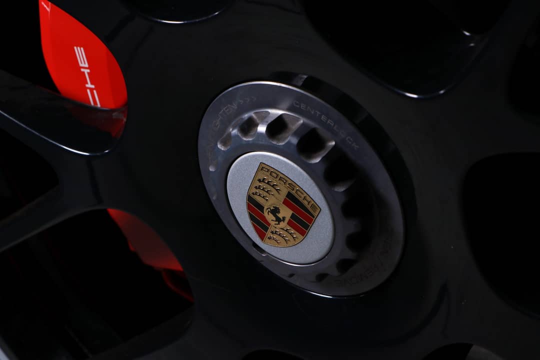 2012 Porsche 911 Carrera 4 GTS — photo 16