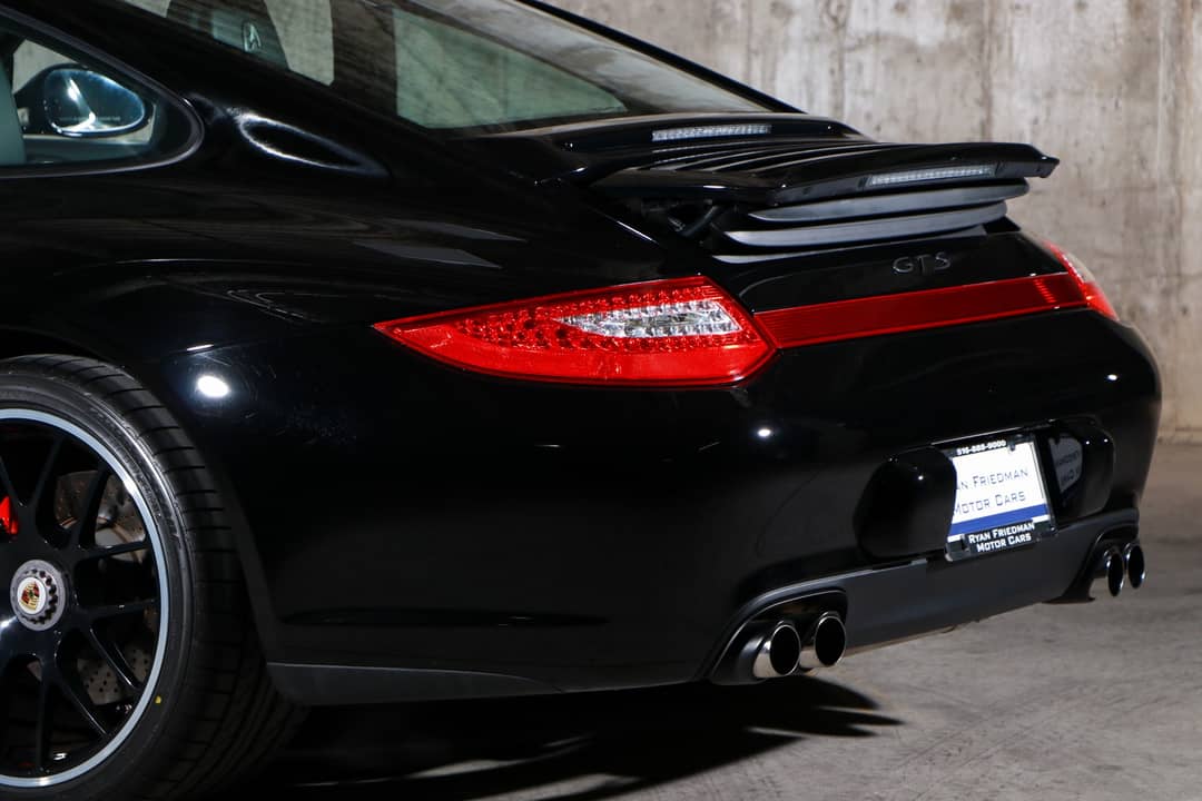 2012 Porsche 911 Carrera 4 GTS — photo 22