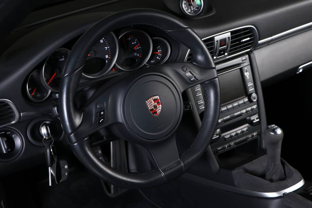 2012 Porsche 911 Carrera 4 GTS — photo 24