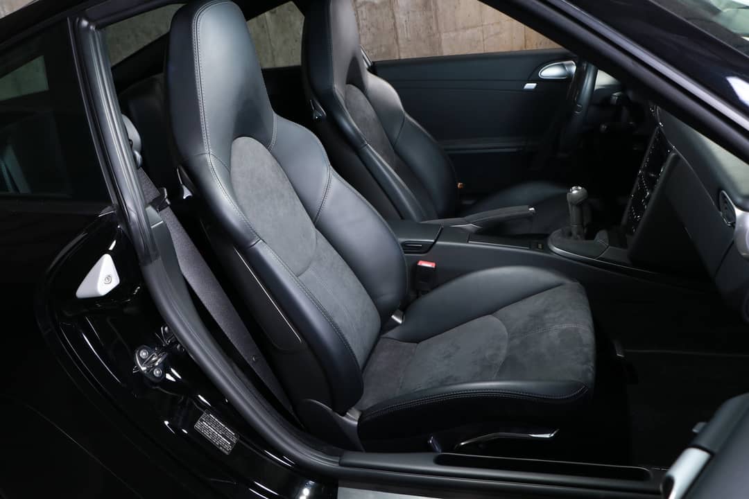 2012 Porsche 911 Carrera 4 GTS — photo 39