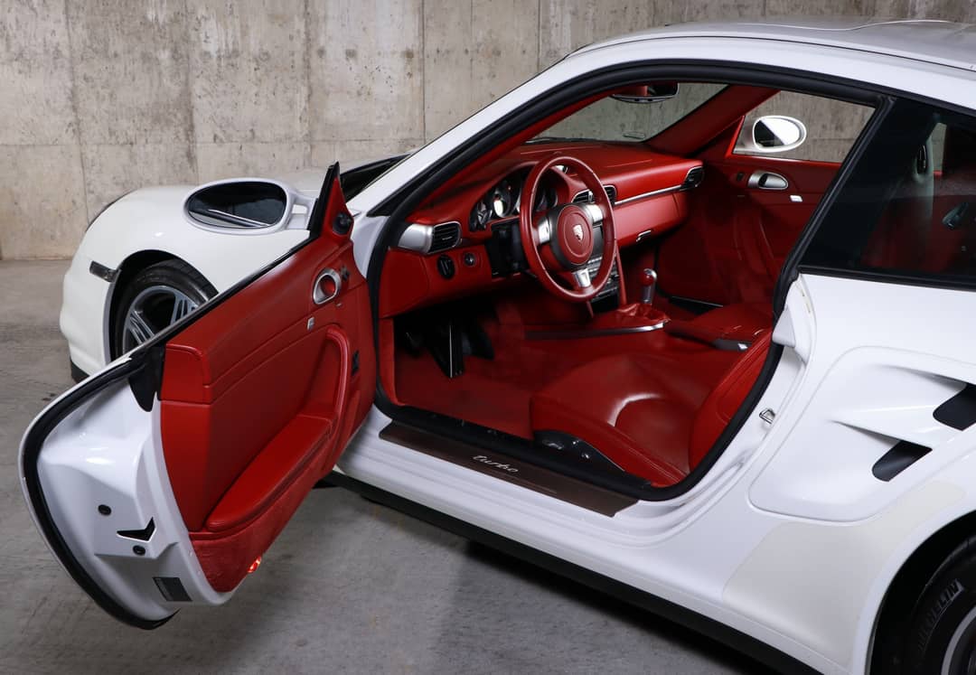 2009 Porsche 911 Turbo — photo 23
