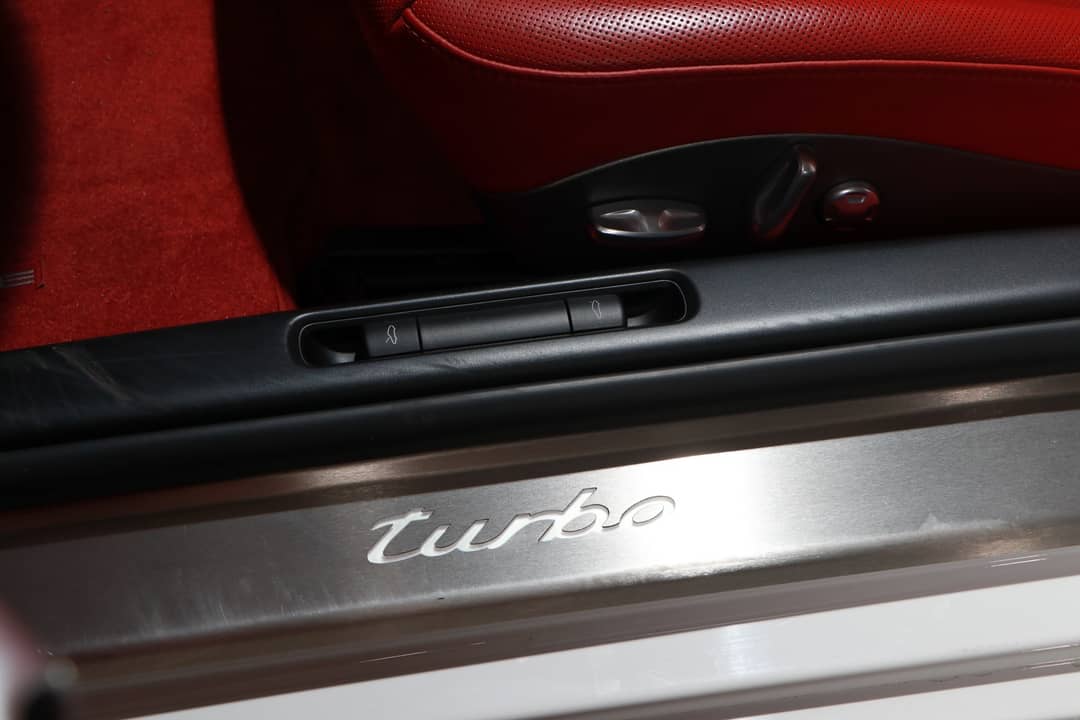 2009 Porsche 911 Turbo — photo 28