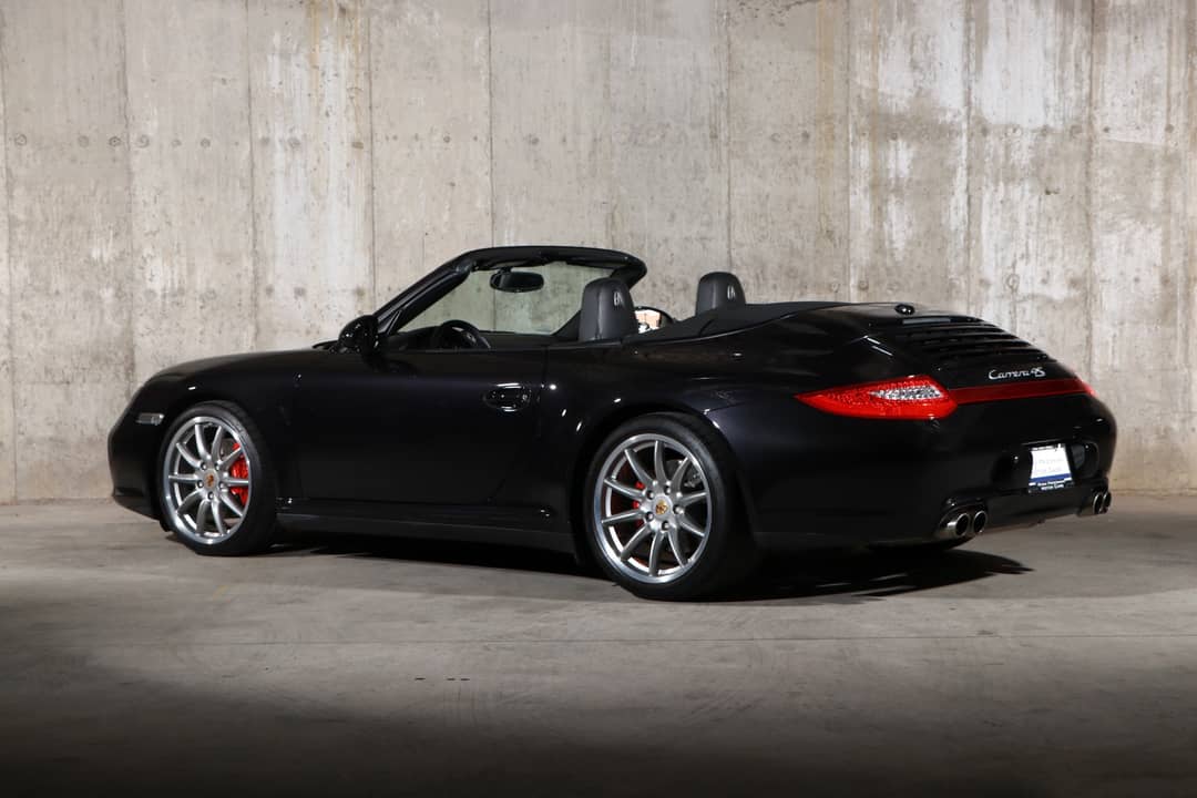 2011 Porsche 911 Carrera 4S — photo 3