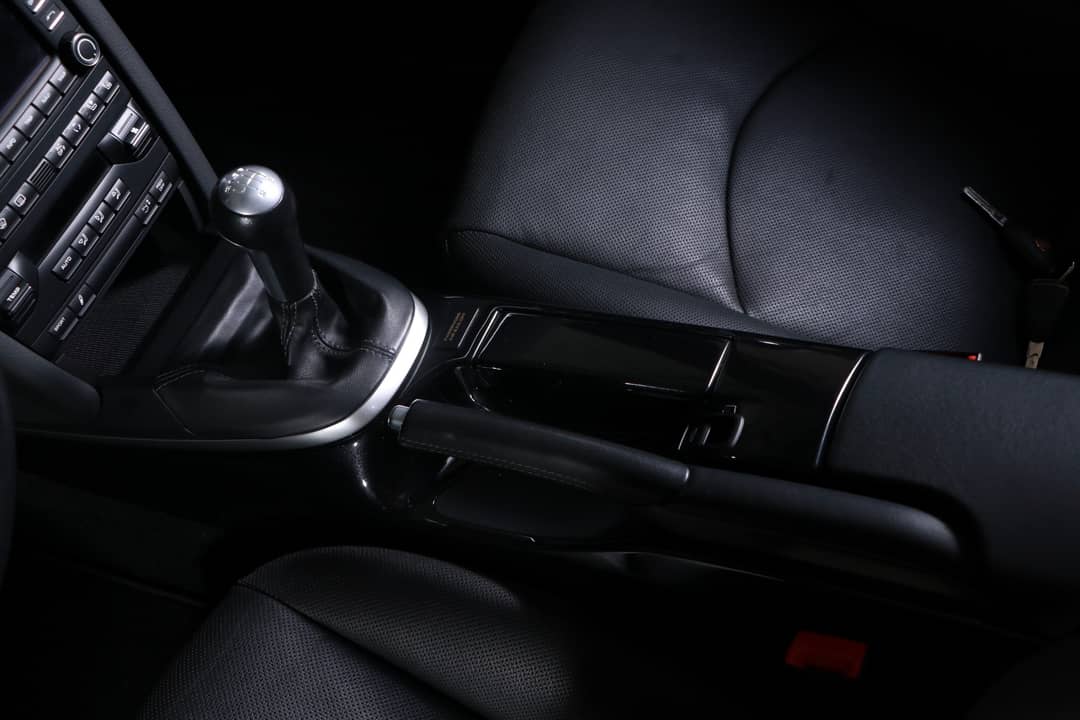 2011 Porsche 911 Carrera 4S — photo 29