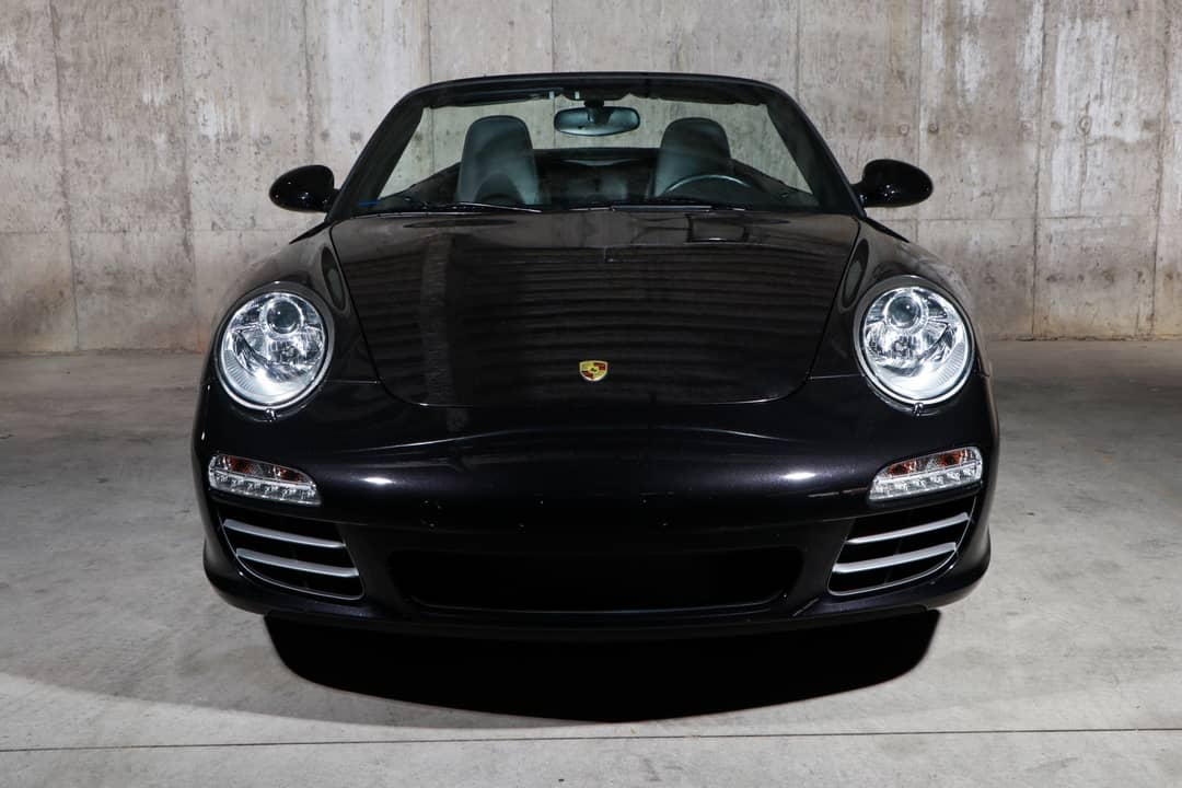 2011 Porsche 911 Carrera 4S — photo 9
