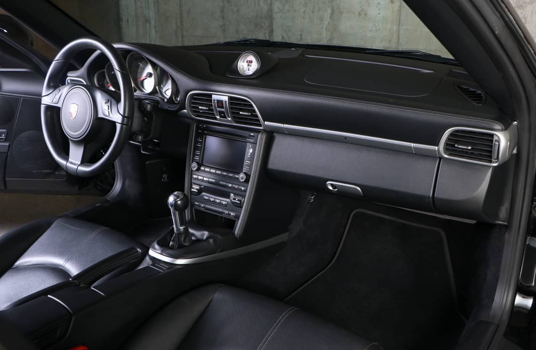 2012 Porsche 911 Turbo — photo 26