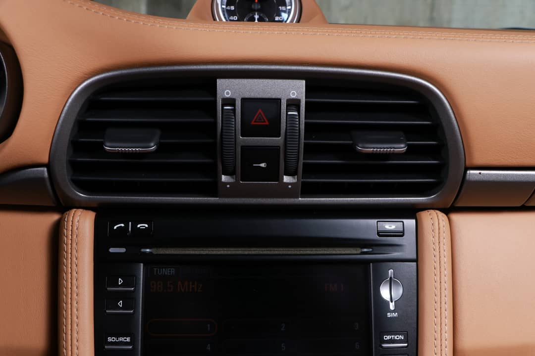 2009 Porsche 911 Carrera — photo 36