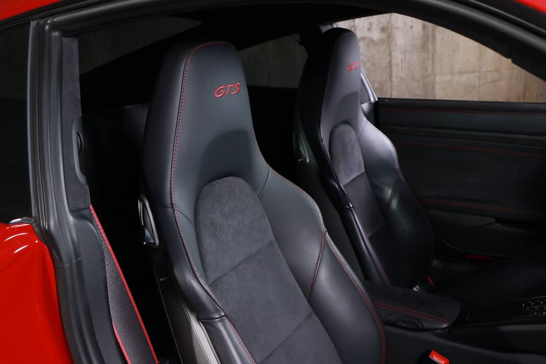 2016 Porsche 911 Carrera GTS — photo 23