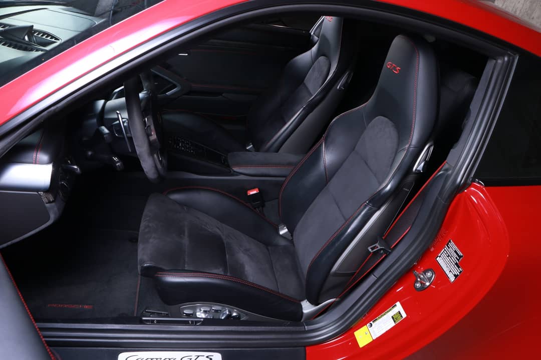2016 Porsche 911 Carrera GTS — photo 25