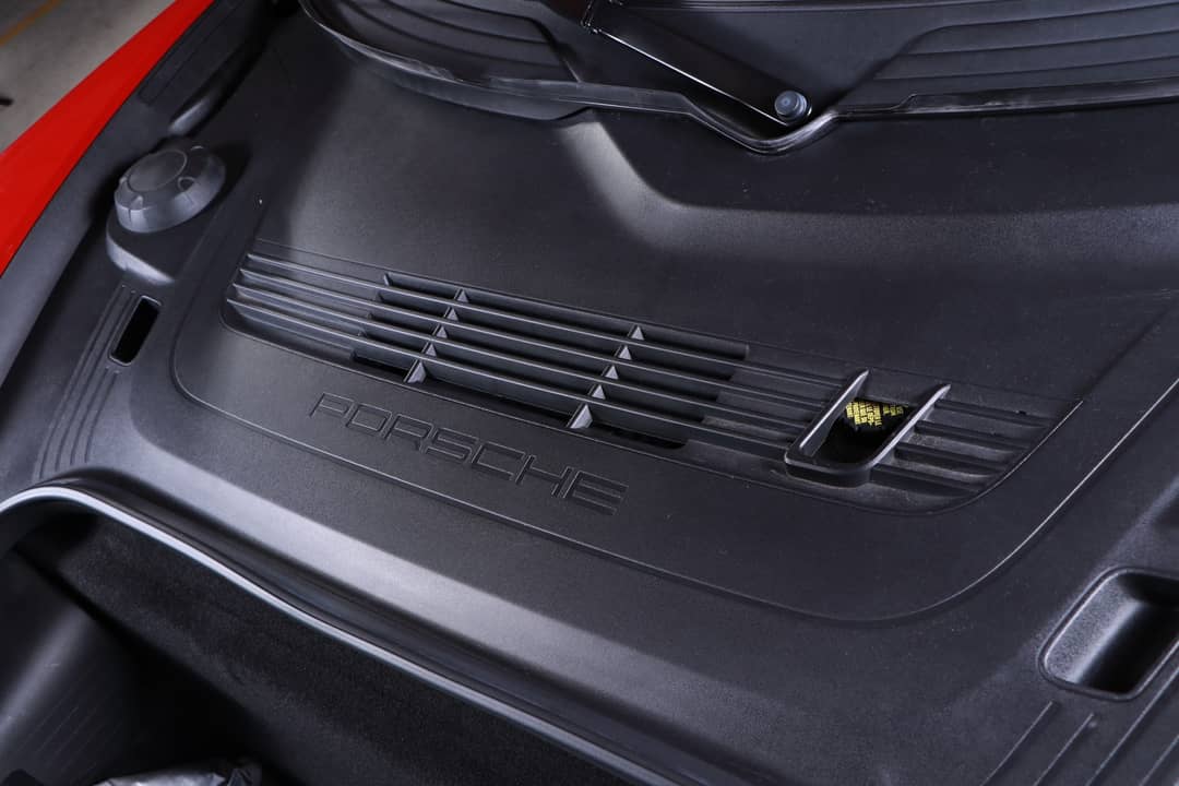 2016 Porsche 911 Carrera GTS — photo 44