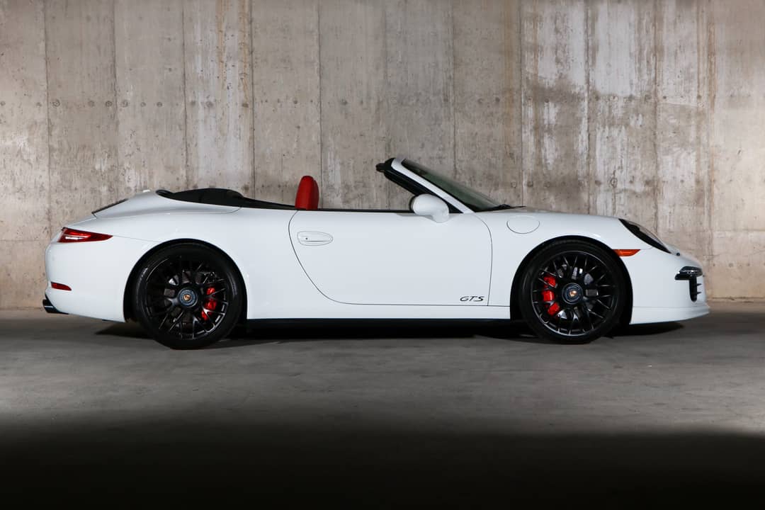 2015 Porsche 911 Carrera GTS — photo 16