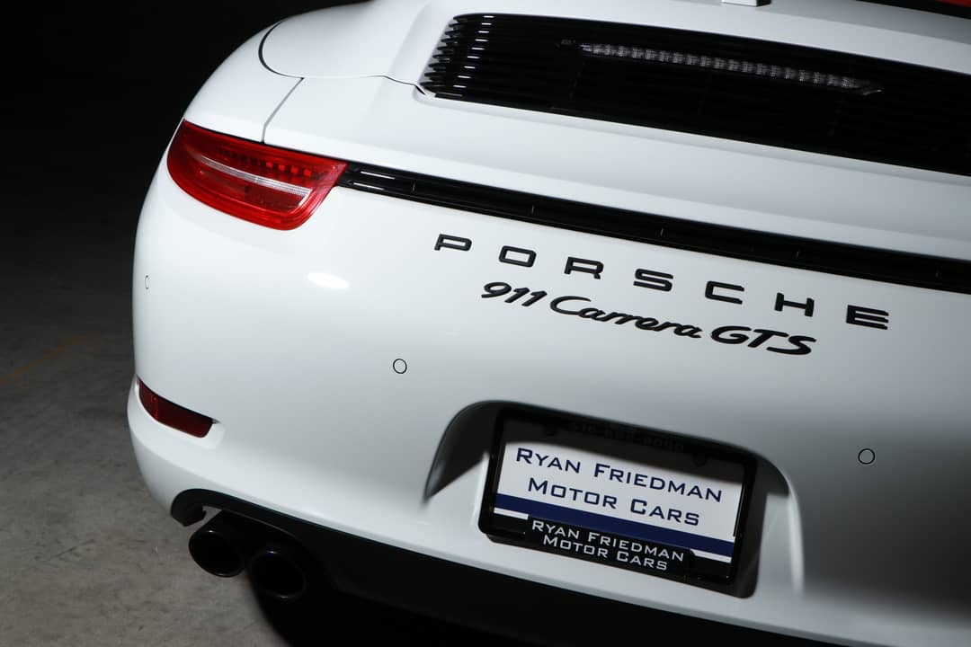 2015 Porsche 911 Carrera GTS — photo 19