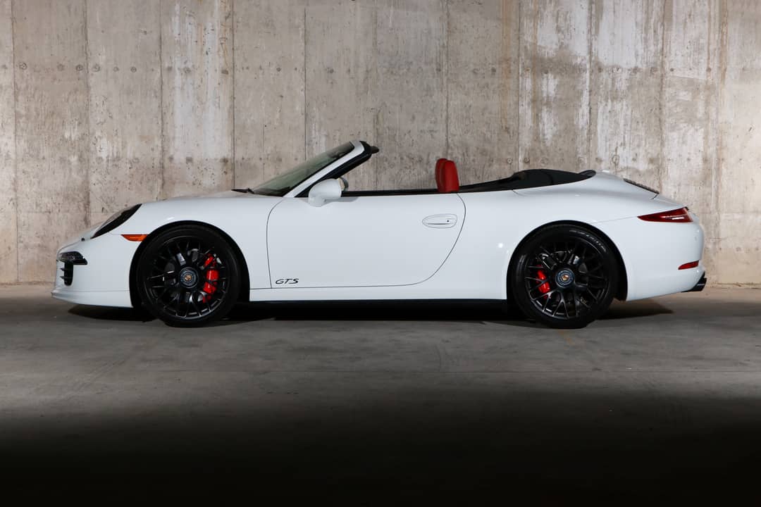 2015 Porsche 911 Carrera GTS — photo 20