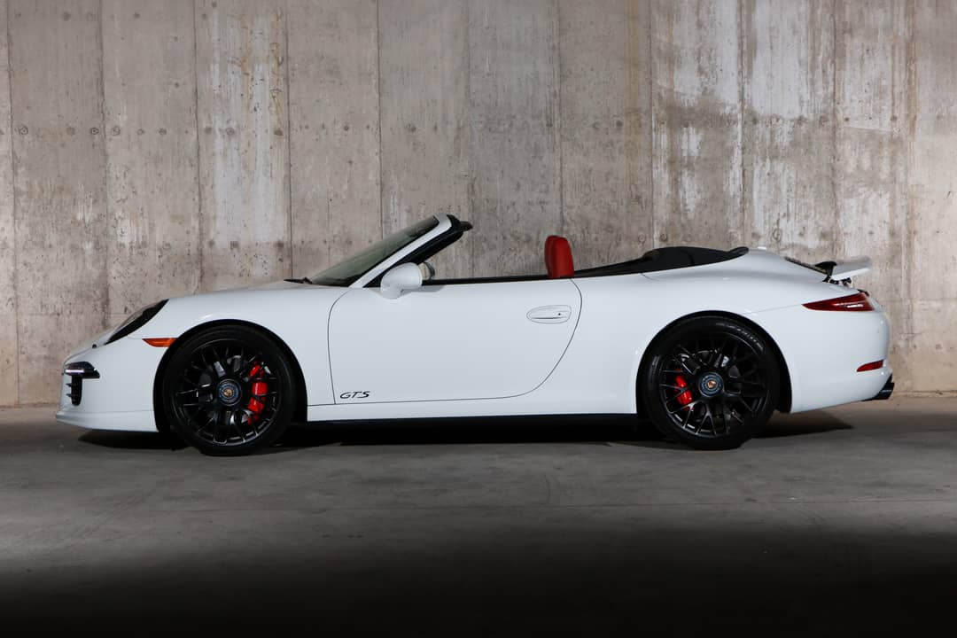 2015 Porsche 911 Carrera GTS — photo 24