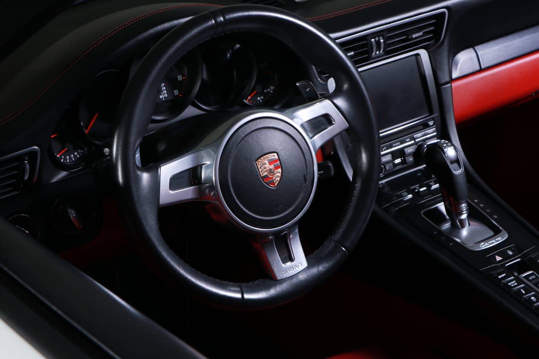 2015 Porsche 911 Carrera GTS — photo 30