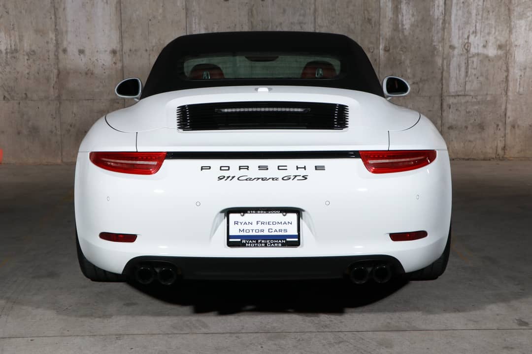 2015 Porsche 911 Carrera GTS — photo 7