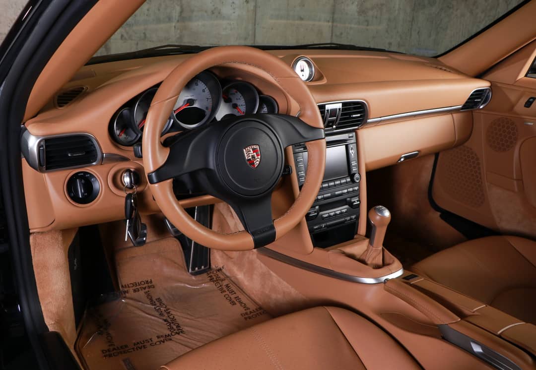 2011 Porsche 911 Carrera S — photo 23