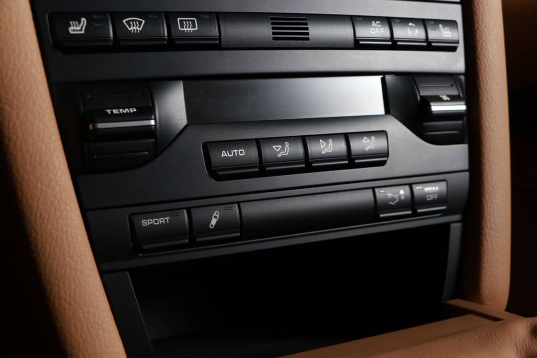 2011 Porsche 911 Carrera S — photo 33