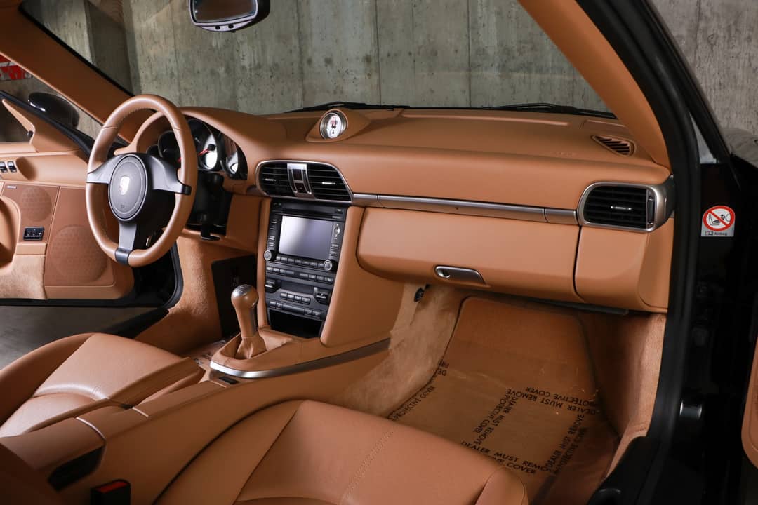 2011 Porsche 911 Carrera S — photo 35