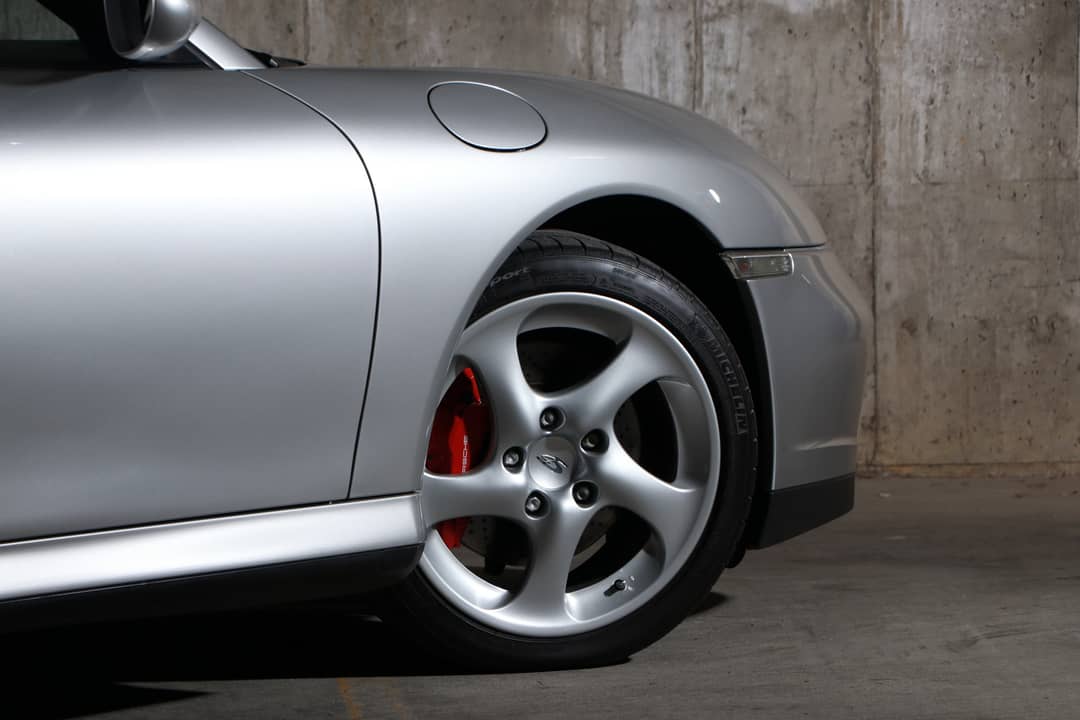 2002 Porsche 911 Carrera 4S — photo 16