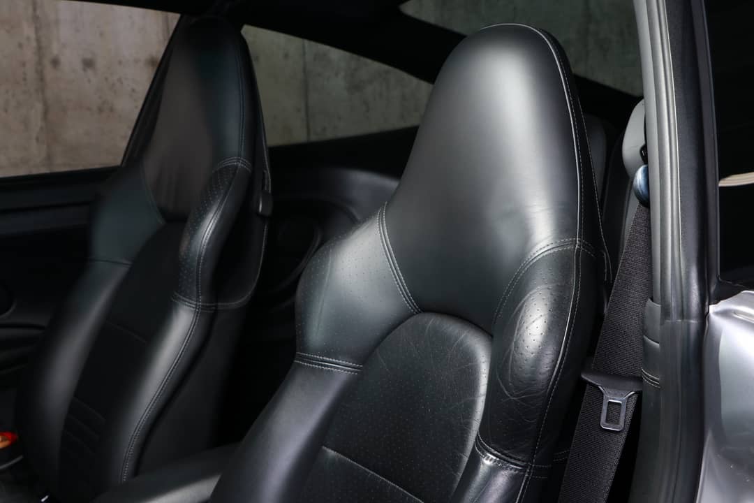 2002 Porsche 911 Carrera 4S — photo 21