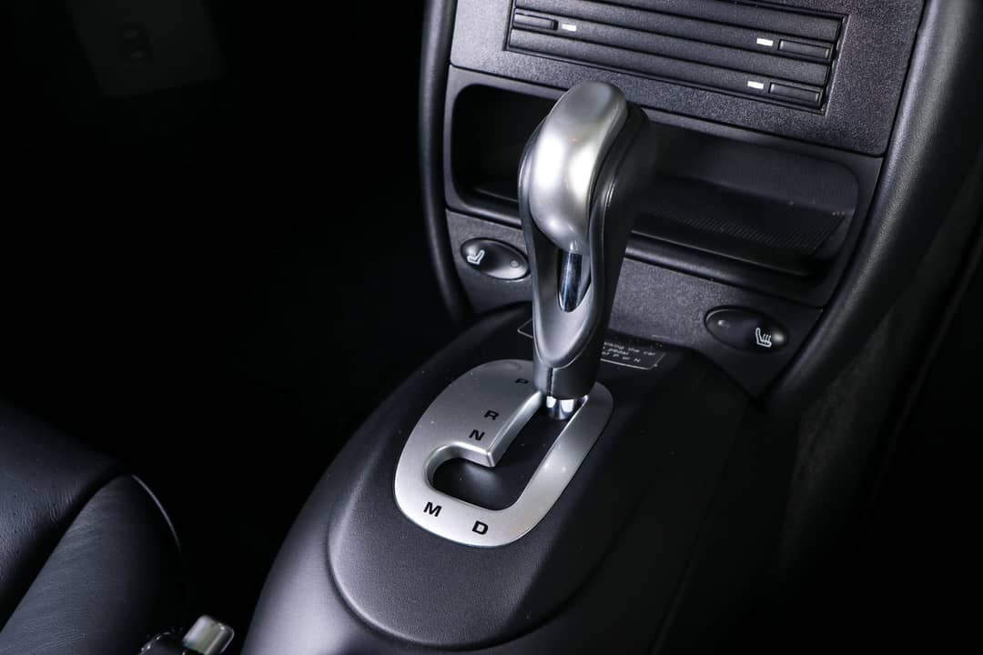 2002 Porsche 911 Carrera 4S — photo 29