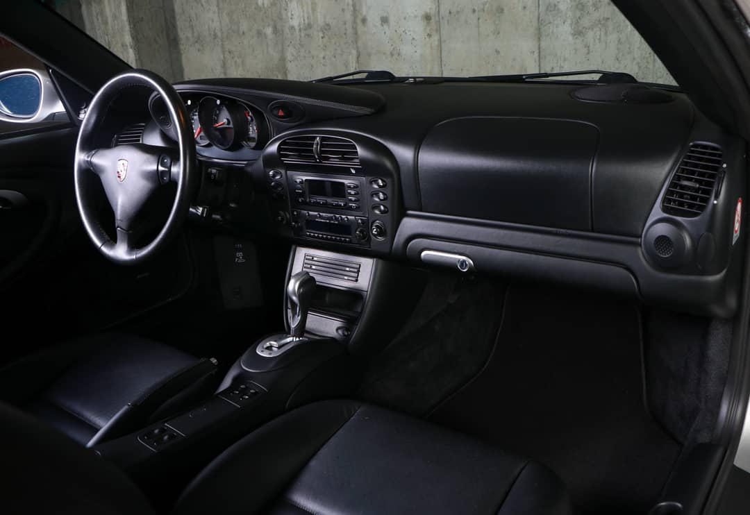 2002 Porsche 911 Carrera 4S — photo 30