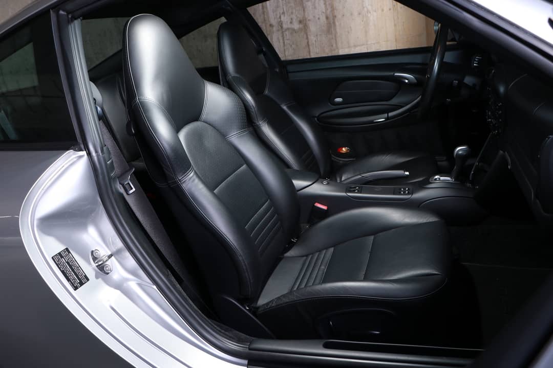 2002 Porsche 911 Carrera 4S — photo 35
