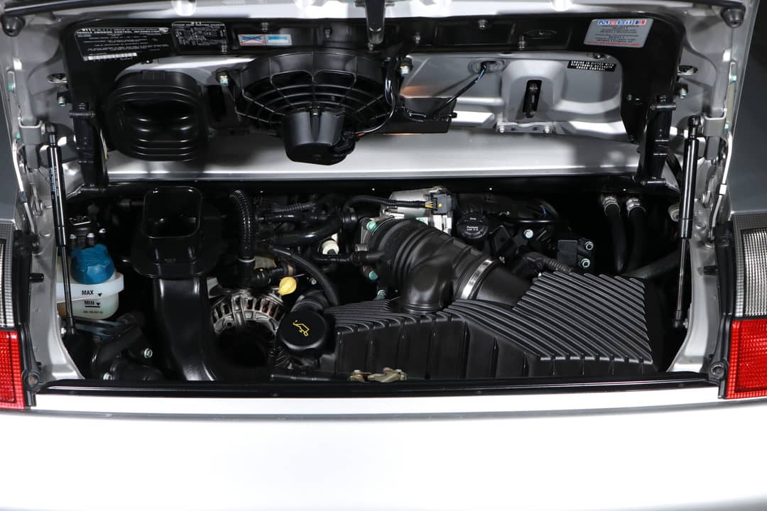 2002 Porsche 911 Carrera 4S — photo 38