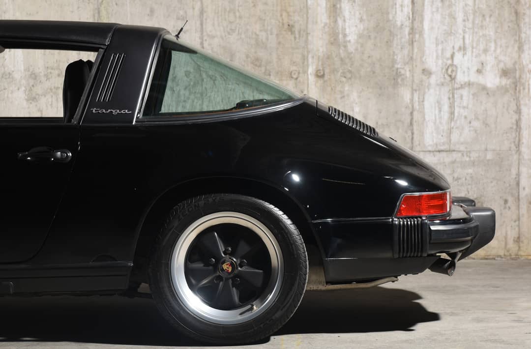 1988 Porsche 911 Targa — photo 18